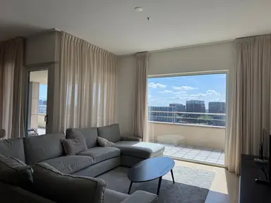 apartment di 100m2 in affitto a 2850€/mese a Van Der Hoevenplein 61, Rotterdam