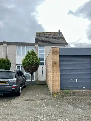 148m2 house to rent for 2250€/month in Hoogaars, Bergen op Zoom