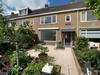126m2 house to rent for 2850€/month in Kolhornseweg, Hilversum