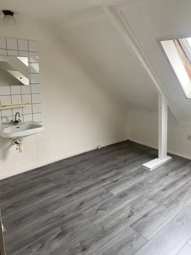14m2 room to rent for 555€/month in Elferinksweg 4, Enschede