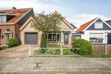 135m2 house to rent for 1395€/month in Parksingel, Tholen