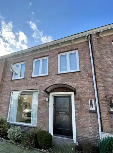 94m2 house to rent for 950€/month in Esdoornlaan, Roosendaal