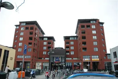 96m2 apartment to rent for 1215€/month in Willem van Hooffstraat 30, Naaldwijk