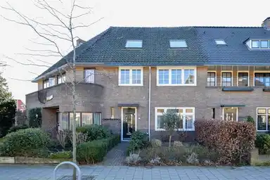 170m2 house to rent for 3250€/month in Stieltjeslaan 22, Hilversum