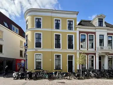 110m2 apartment to rent for 1975€/month in Keizerstraat, Deventer