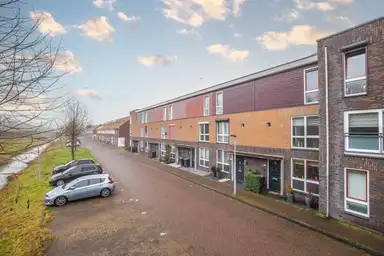 117m2 house to rent for 2250€/month in Polluxstraat, Arnhem
