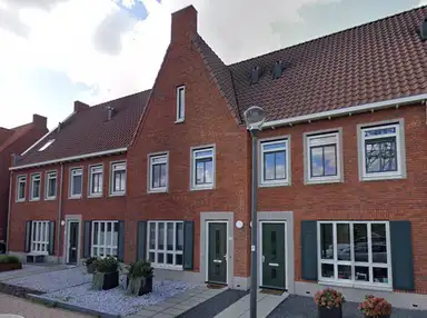 129m2 house to rent for 1450€/month in Zandershoeve 14, Helmond