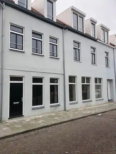 120m2 house to rent for 1600€/month in Stationsstraat 19, Sas van Gent