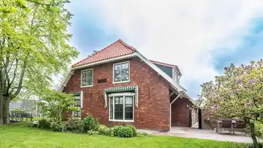 175m2 house to rent for 3150€/month in Lagewaard 2396, Koudekerk aan den Rijn