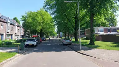 82m2 house to rent for 1050€/month in Spaarnestraat 7523, Enschede