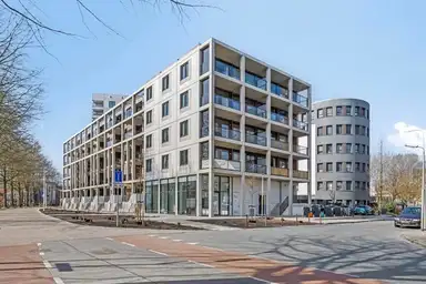 84m2 apartment to rent for 2095€/month in Lichtpenweg, Amersfoort