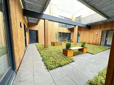 100m2 apartment to rent for 1437€/month in Marktstraat, Venray