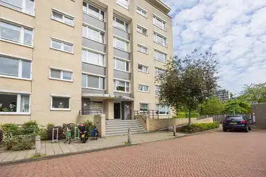 94m2 apartment to rent for 1600€/month in Kleine Houtstraat 199, Enschede