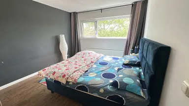 160m2 room to rent for 975€/month in Haringvliet 25, Hoofddorp