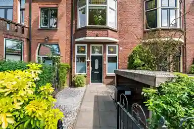 143m2 house to rent for 3250€/month in Mauritslaan 19, Rijswijk