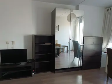 20m2 room to rent for 890€/month in Van Diemenstraat 68, The Hague