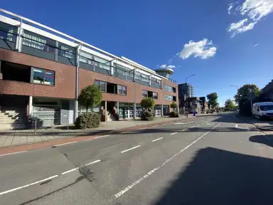 104m2 apartment to rent for 1995€/month in Johan van Oldenbarneveltlaan, Woerden