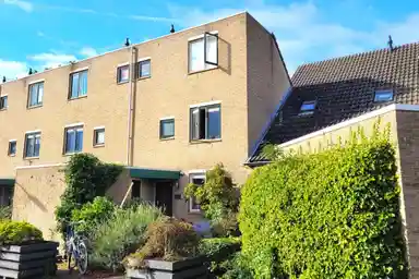 102m2 house to rent for 2295€/month in Tuinkersstraat 22, Haarlem