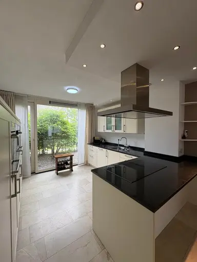 155m2 house to rent for 2895€/month in Waterwereld, Eindhoven