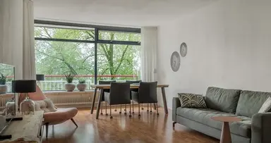 72m2 apartment to rent for 933€/month in Buizerd 36, Heerenveen