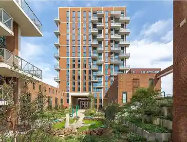 128m2 house to rent for 1795€/month in Brede Hilledijk 416, Rotterdam