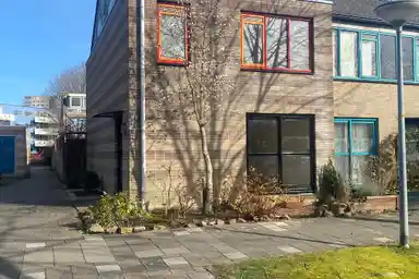 135m2 house to rent for 2250€/month in Hollywoodlaan 230, Almere