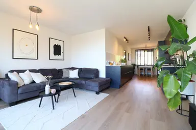 100m2 apartment to rent for 2950€/month in C. van Eesterenlaan 292, Amsterdam