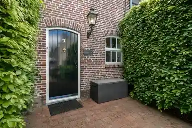 300m2 house to rent for 3750€/month in Lage Stee, Teteringen