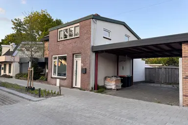 98m2 house to rent for 1085€/month in Kerkstraat 54, Enschede