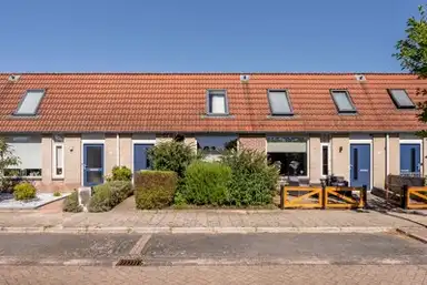 54m2 house to rent for 732.43€/month in Luzernevlinder 6, Zwolle