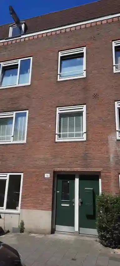 52m2 apartment to rent for 905.73€/month in Gibraltarstraat 16-1, Amsterdam