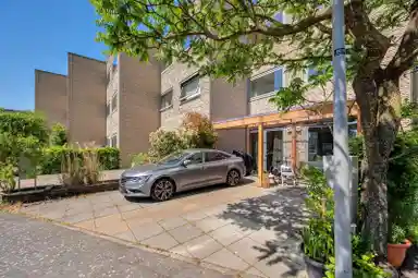 107m2 house to rent for 2700€/month in Odinstraat 12, Almere