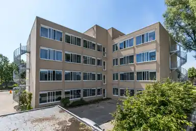 54m2 apartment to rent for 1039€/month in Hoofdweg 618D, Hoofddorp