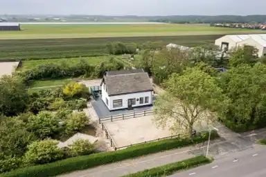 138m2 apartment to rent for 3499€/month in Schulpweg 129, Noordwijk