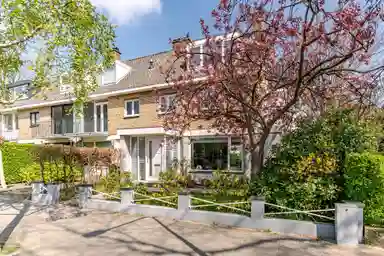 176m2 house to rent for 4300€/month in Anemonenweg 64, Wassenaar