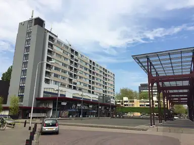 80m2 apartment to rent for 754€/month in Koningsplein 66, Tilburg