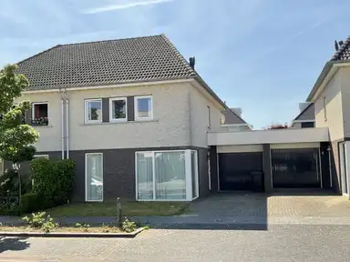 135m2 house to rent for 1325€/month in Sleper 3, Brunssum