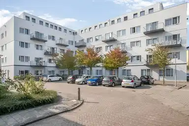 57m2 apartment to rent for 1600€/month in Limaweg, Waddinxveen
