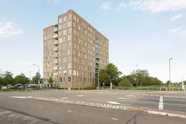 107m2 apartment to rent for 1645€/month in Pim Mulierlaan 5, Haarlem