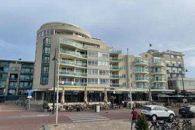 116m2 apartment to rent for 2750€/month in Noordzeestraat 47, Noordwijk