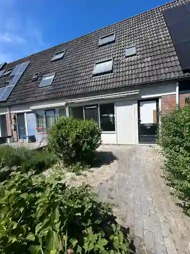 96m2 house to rent for 708.91€/month in Bernadottestraat 63, Hoofddorp