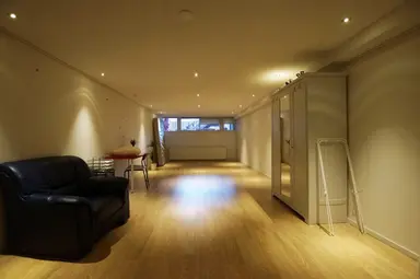 37m2 room to rent for 599.75€/month in Oostzeedijk 3063, Rotterdam