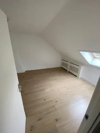 130m2 apartment to rent for 5750€/month in Churchill-laan, Amsterdam