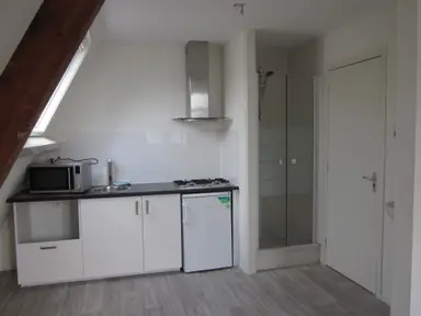 27m2 room to rent for 710€/month in Weimarstraat 154, The Hague
