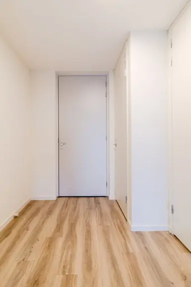 62m2 apartment to rent for 1275€/month in 's-Gravelandseweg 645, Schiedam
