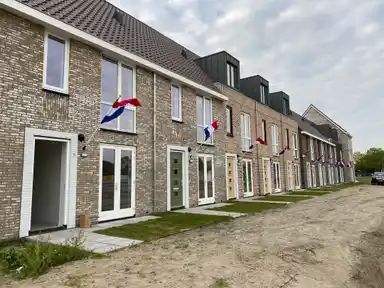 123m2 house to rent for 1650€/month in Red Naomistraat 8, Hoorn