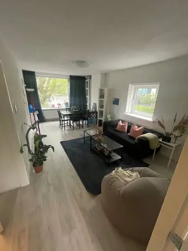 9.67m2 room to rent for 926€/month in Amsterdam