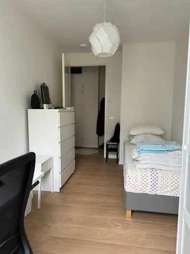 11m2 room to rent for 750€/month in Louis Pasteurstraat 80, Haarlem