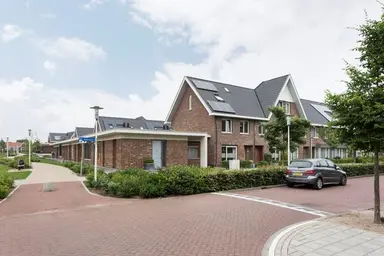 120m2 house to rent for 1975€/month in Dahlialaan, Eindhoven