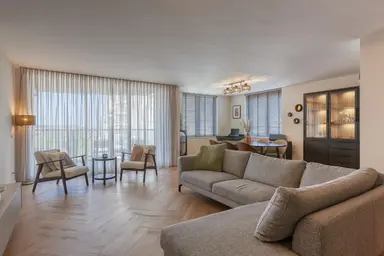 120m2 apartment to rent for 2850€/month in Spinozalaan 1D-II, Voorburg